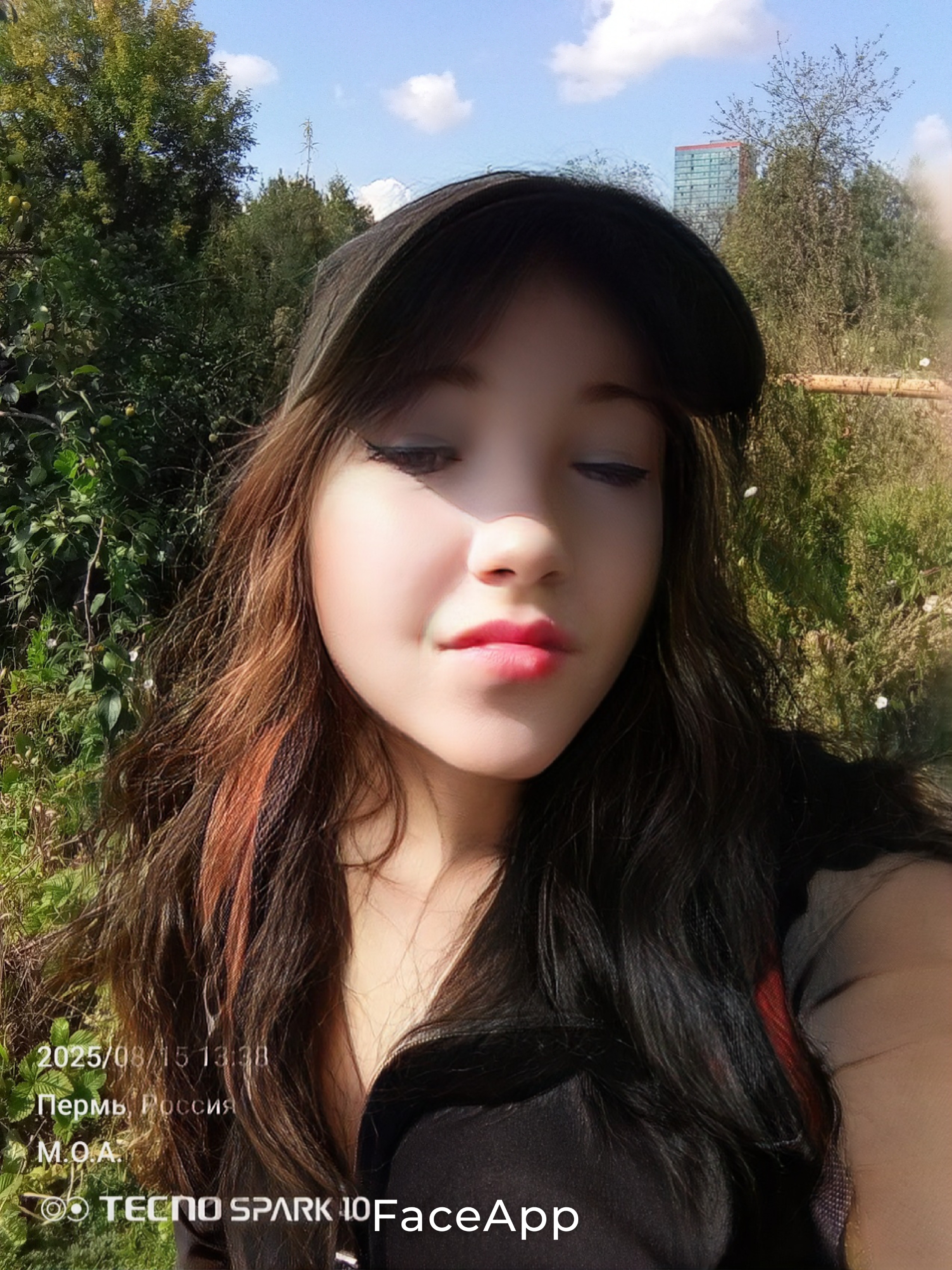 Встречал меня Серега