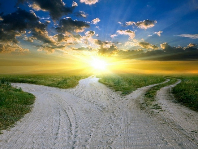 "Всё думалось, что день тот так далек..."